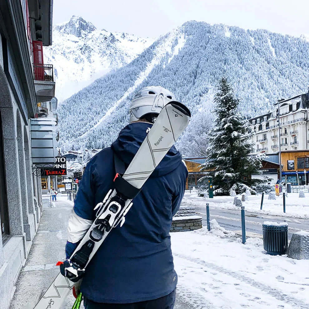 Portaski i brug til nem transport af ski