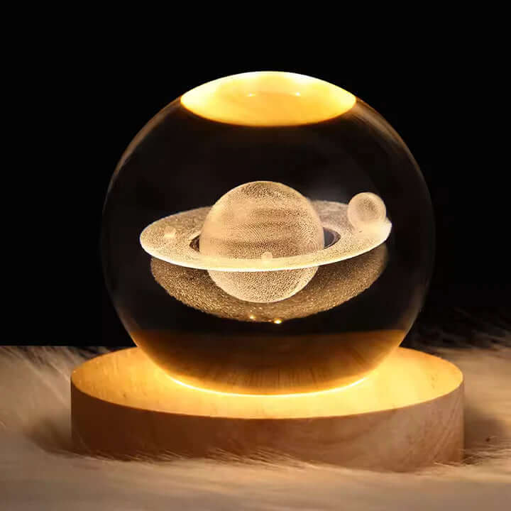 Norillo krystalglobe med Saturn-design
